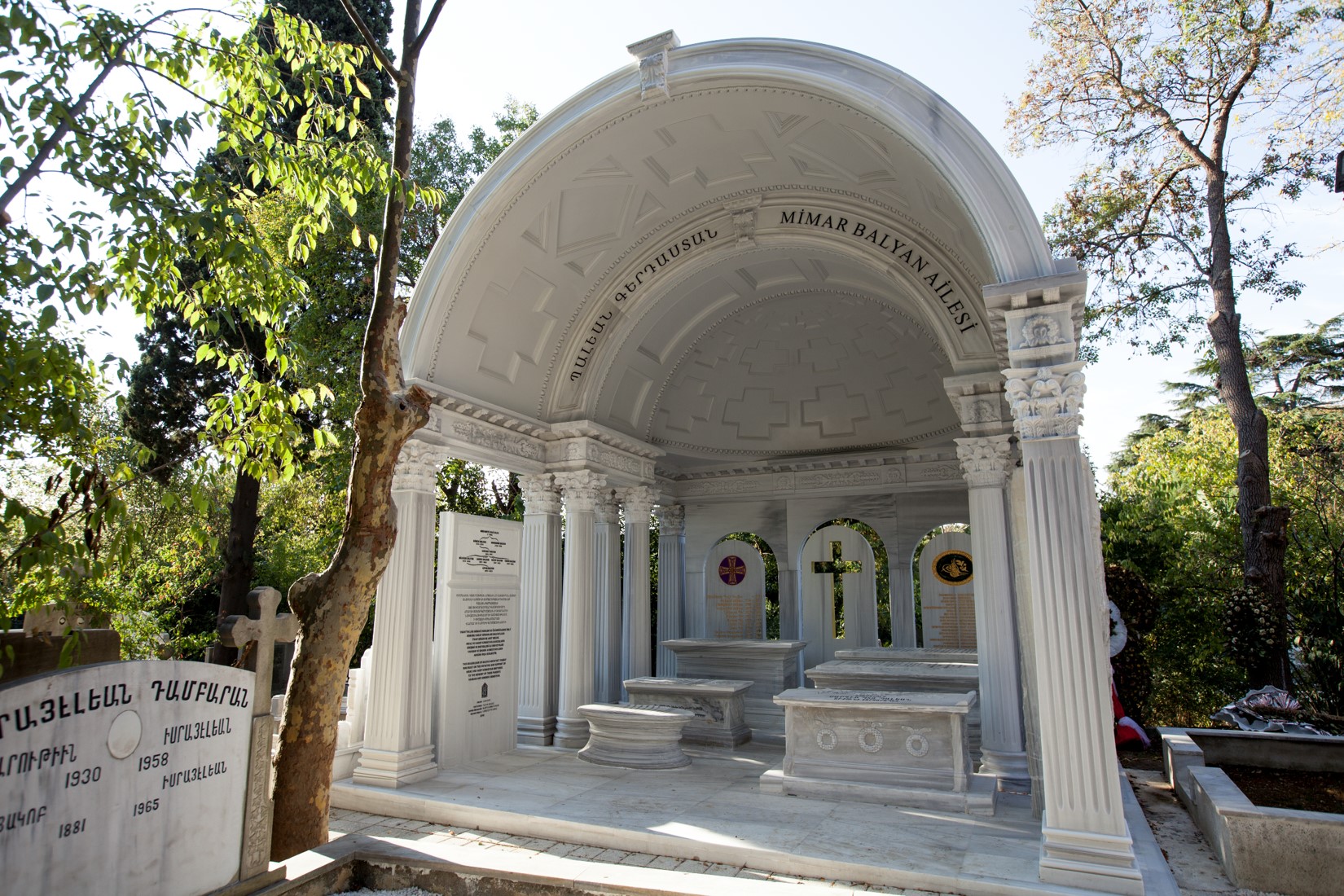 Balyan Anıt Mezar