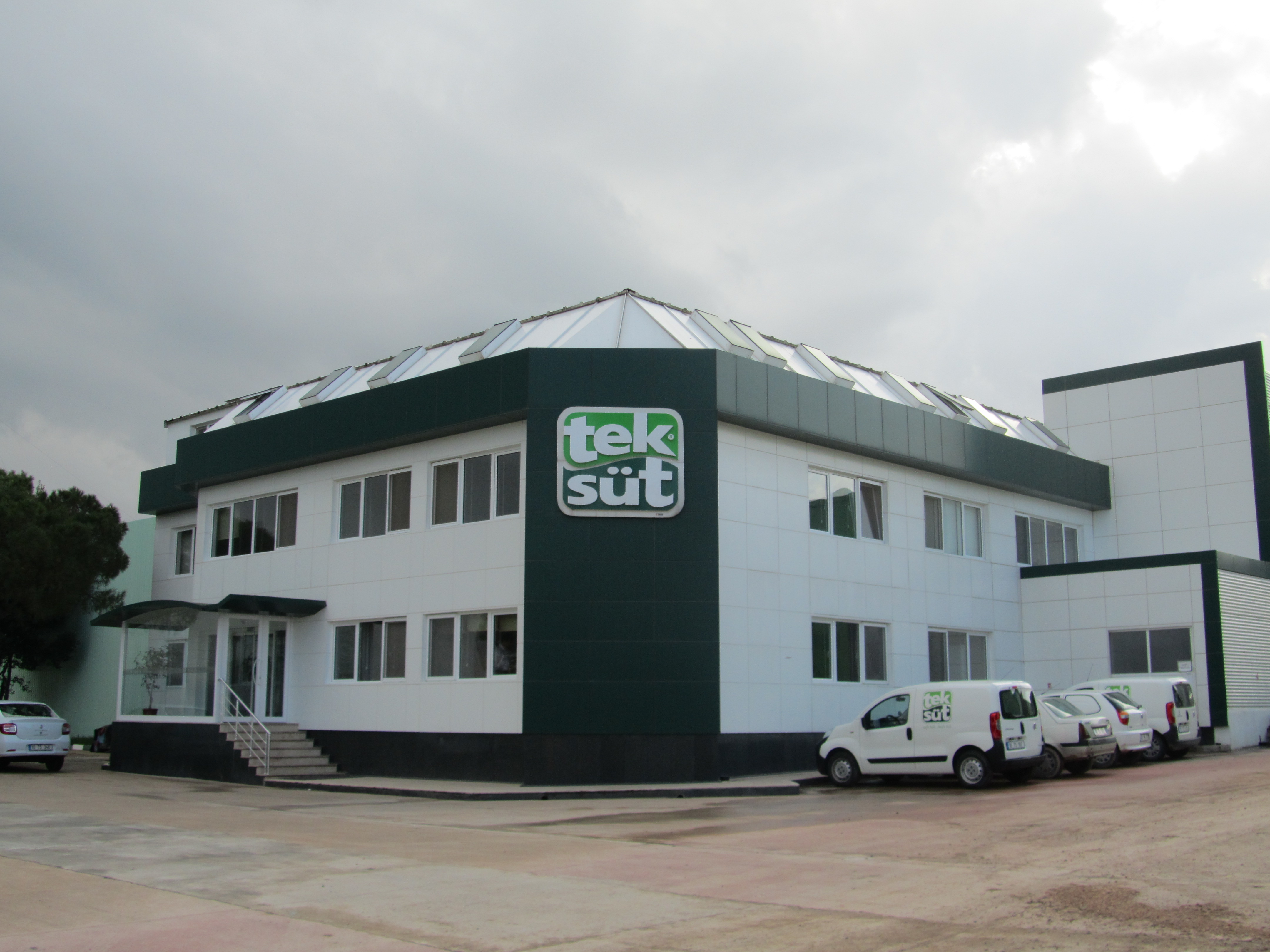 Tek-Süt Fabrika